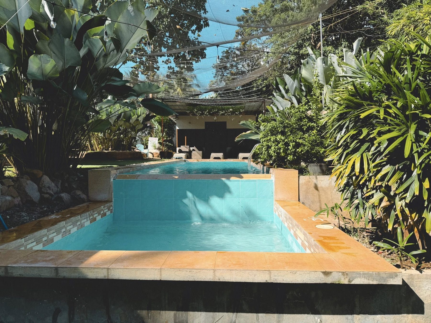 Villa D'Eliz - Pool & Lounge - photo 3